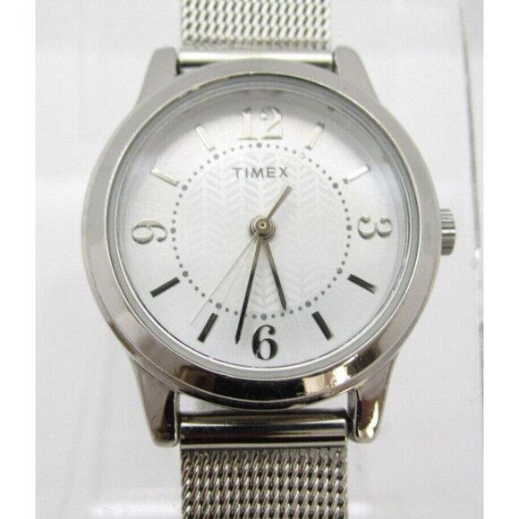 Women Timex Quartz WR Analog 25mm Dial Round Watch (H31) "New Battery" - Picture 1 of 10